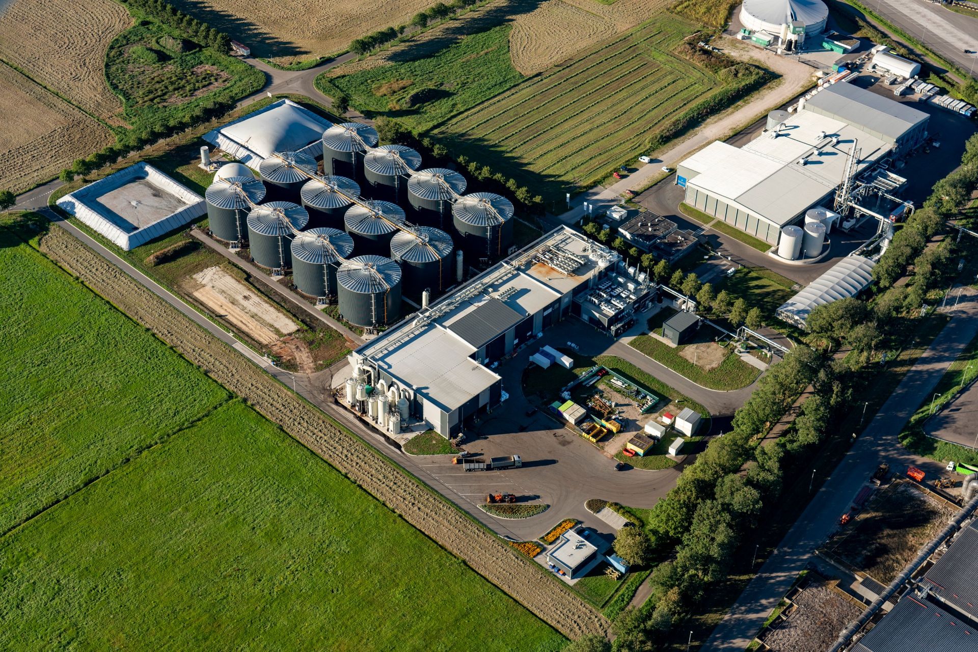 Wijster biogas plant with digestate drying and processing hall, the Netherlands